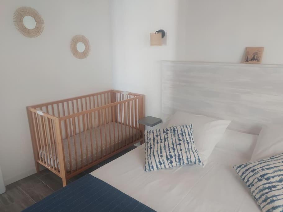 Le Petit Pied A Terre Du Luberon Apartamento Mérindol Exterior foto